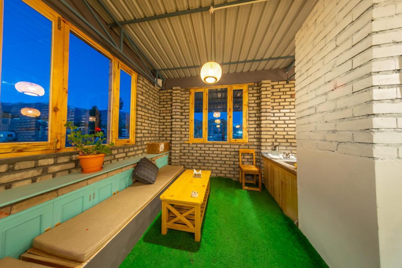Woosah Hostel Лех Экстерьер фото